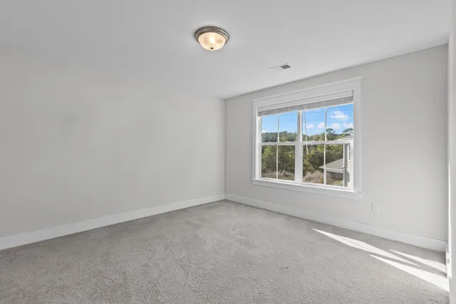 $849,999 | 1131 Oak Bluff Avenue, Charleston, SC 29492