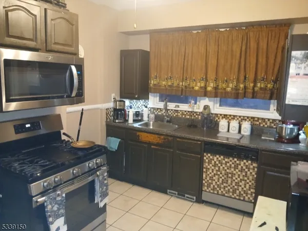 $593,750 | 20 Rockland Terrace, Newark, NJ 07106