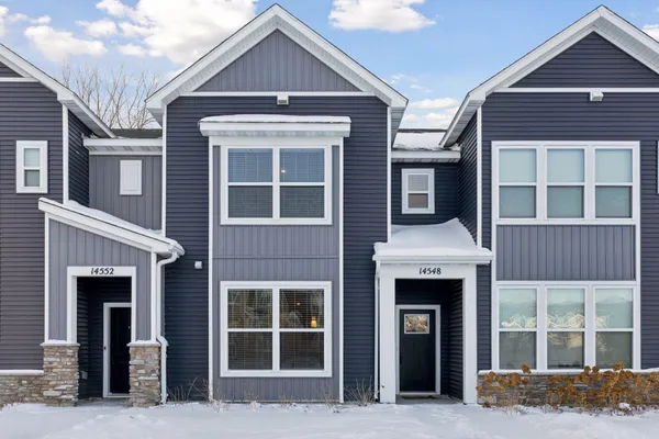 $400,000 | 14548 Twin Lakes Circle, Burnsville, MN 55306