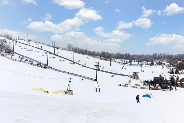 $400,000 | 14548 Twin Lakes Circle, Burnsville, MN 55306