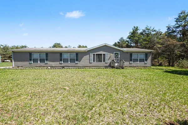 $314,900 | 20240 10th Avenue, Barryton, MI 49305