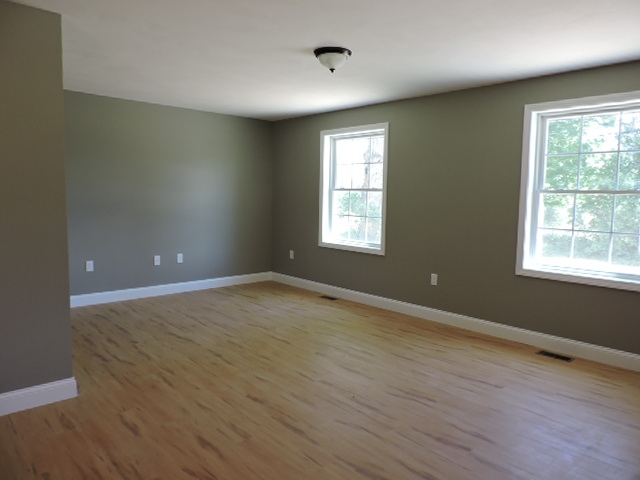 175 Cross Road Weare, NH 03281 - Photo 1 of 9 Gallery Image 1