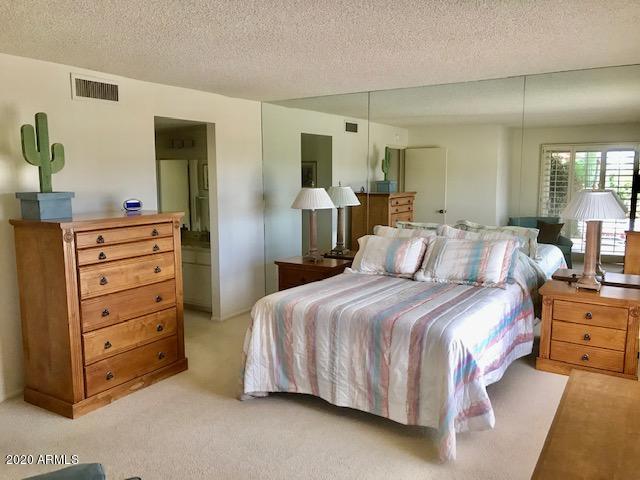 26223 North Loredo Lane Rio Verde, AZ 85263 - Photo 13 of 18 RV master br 01 - L