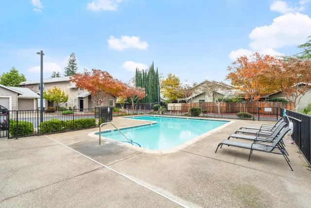 $395,000 | 4773 Courtland Lane, Carmichael, CA 95608