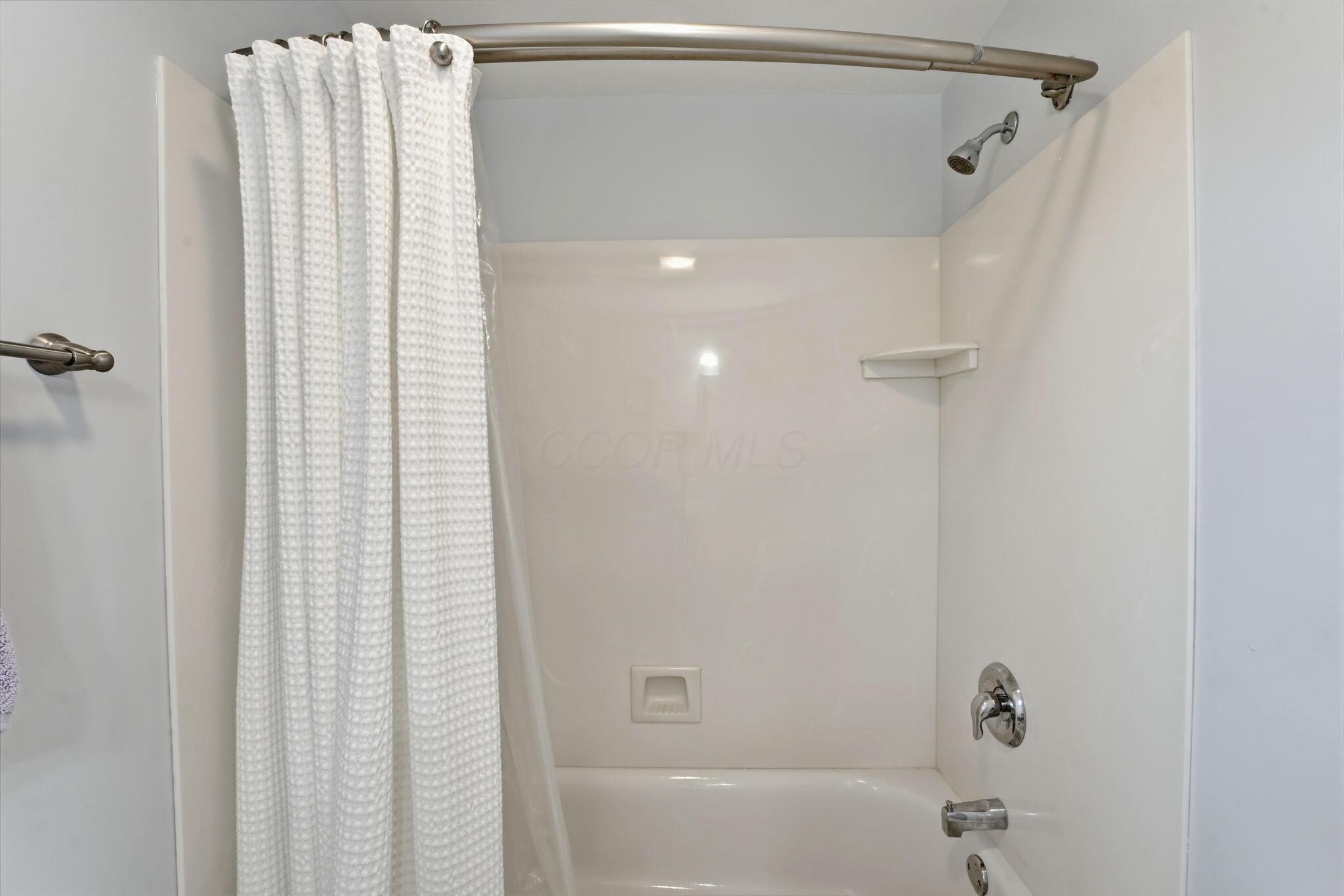 82 South Remington Road Bexley, OH 43209 - Photo 44 of 58