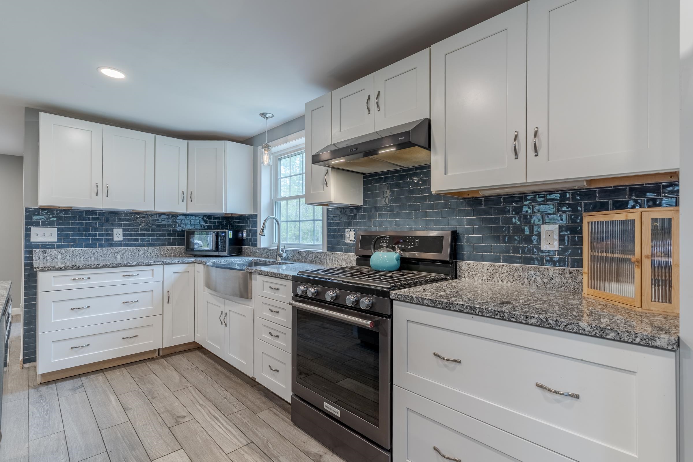 71 Keay Road Berwick, ME 03901 - Photo 13 of 47