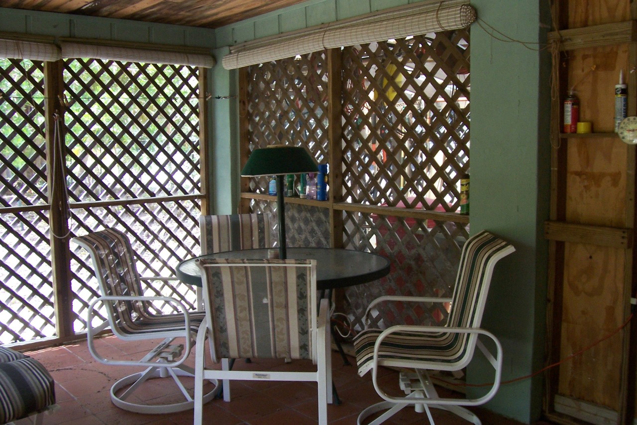 1135 Warner Road Summerland Key, FL 33042 - Photo 9 of 13 Boat House #4