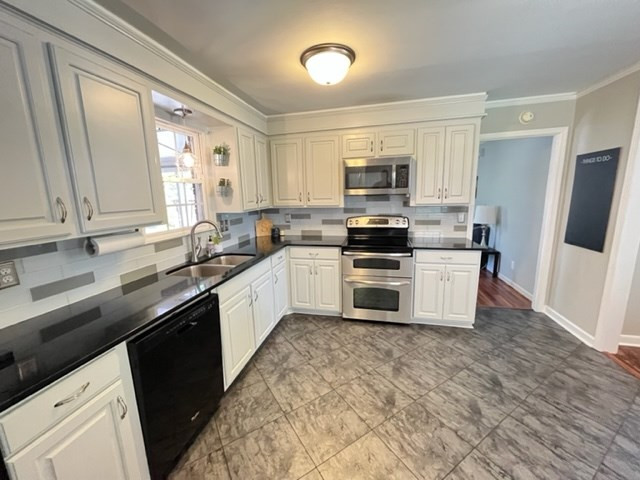 20 Snowden Street Sumter, SC 29150 - Photo 12 of 59