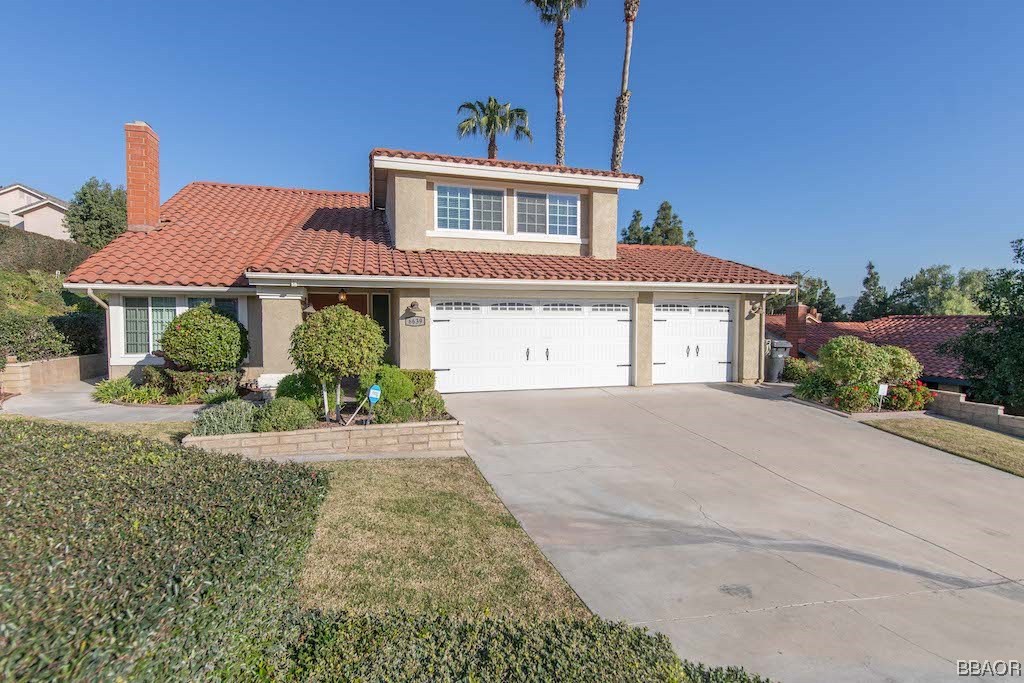 6639 Avenida Valencia Riverside, CA 92509 - Photo 3 of 42 Gallery Image 3