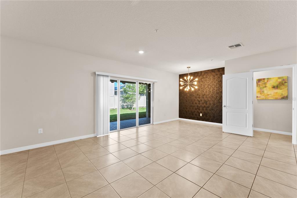 12460 Bowes Branch Road Orlando, FL 32824 - Photo 9 of 24