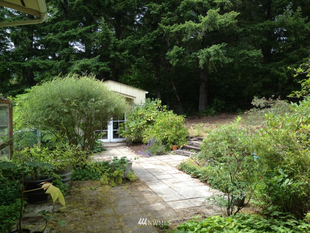 512 McInnis Road Quilcene, WA 98376 - Photo 7 of 15 Gallery Image 7