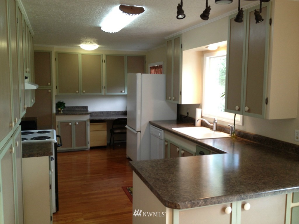 512 McInnis Road Quilcene, WA 98376 - Photo 9 of 15 Gallery Image 9