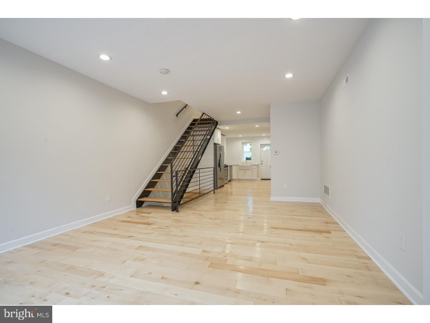 2923 West Thompson Street Philadelphia, PA 19121 - Photo 2 of 25