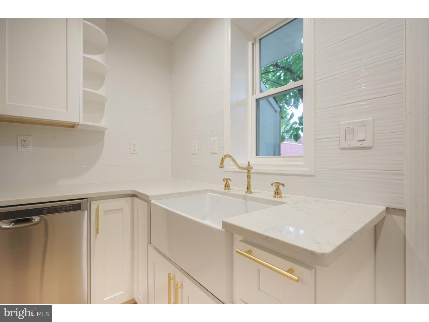 2923 West Thompson Street Philadelphia, PA 19121 - Photo 9 of 25
