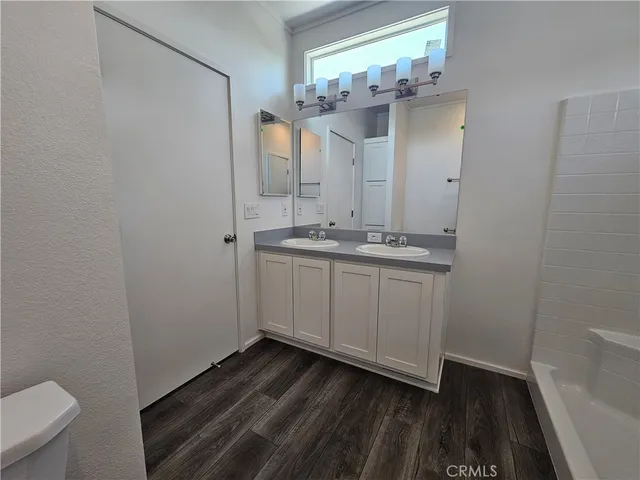 $119,005 | 999 South Santa Fe Avenue, Unit 35, San Jacinto, CA 92583