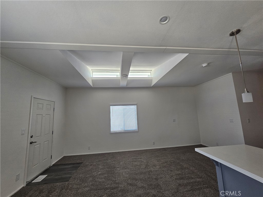 999 South Santa Fe Avenue, Unit 35 San Jacinto, CA 92583 - Photo 15 of 20 a view of an empty room