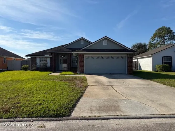 $2,300 | 2462 Bentwater Drive West, Jacksonville, FL 32246