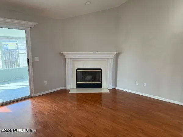 $2,300 | 2462 Bentwater Drive West, Jacksonville, FL 32246