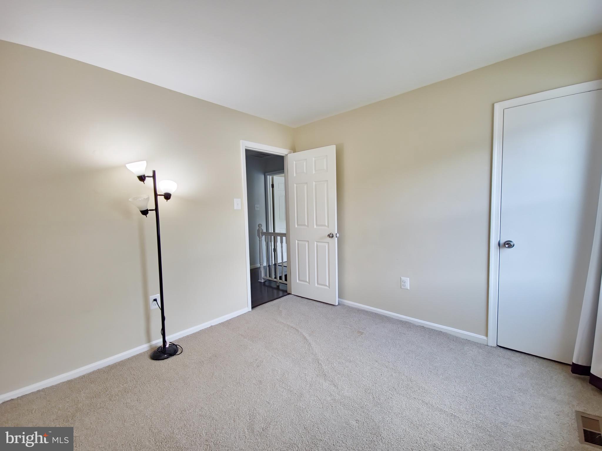 6808 Ben Franklin Road Springfield, VA 22150 - Photo 16 of 34 a view of an empty room