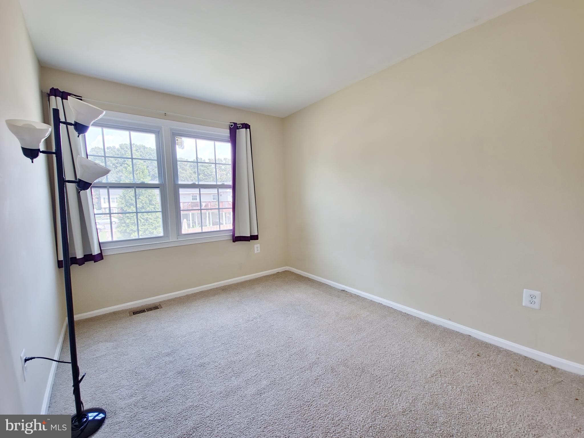 6808 Ben Franklin Road Springfield, VA 22150 - Photo 18 of 34 an empty room with windows