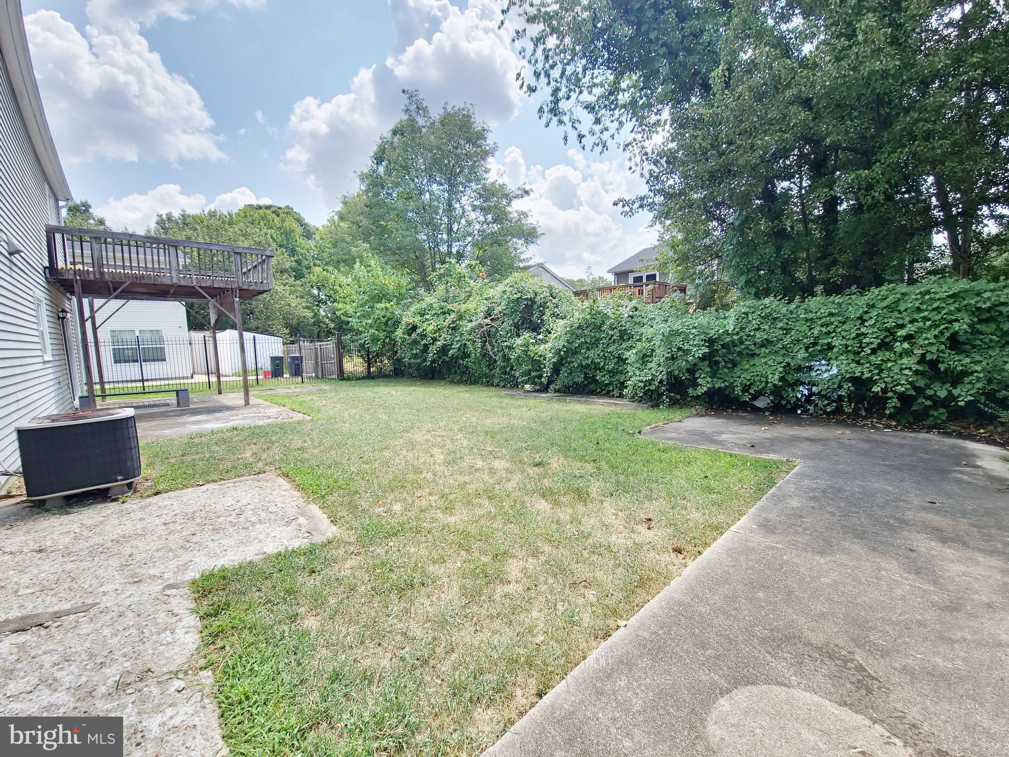 6808 Ben Franklin Road Springfield, VA 22150 - Photo 34 of 34 a view of a park with large trees
