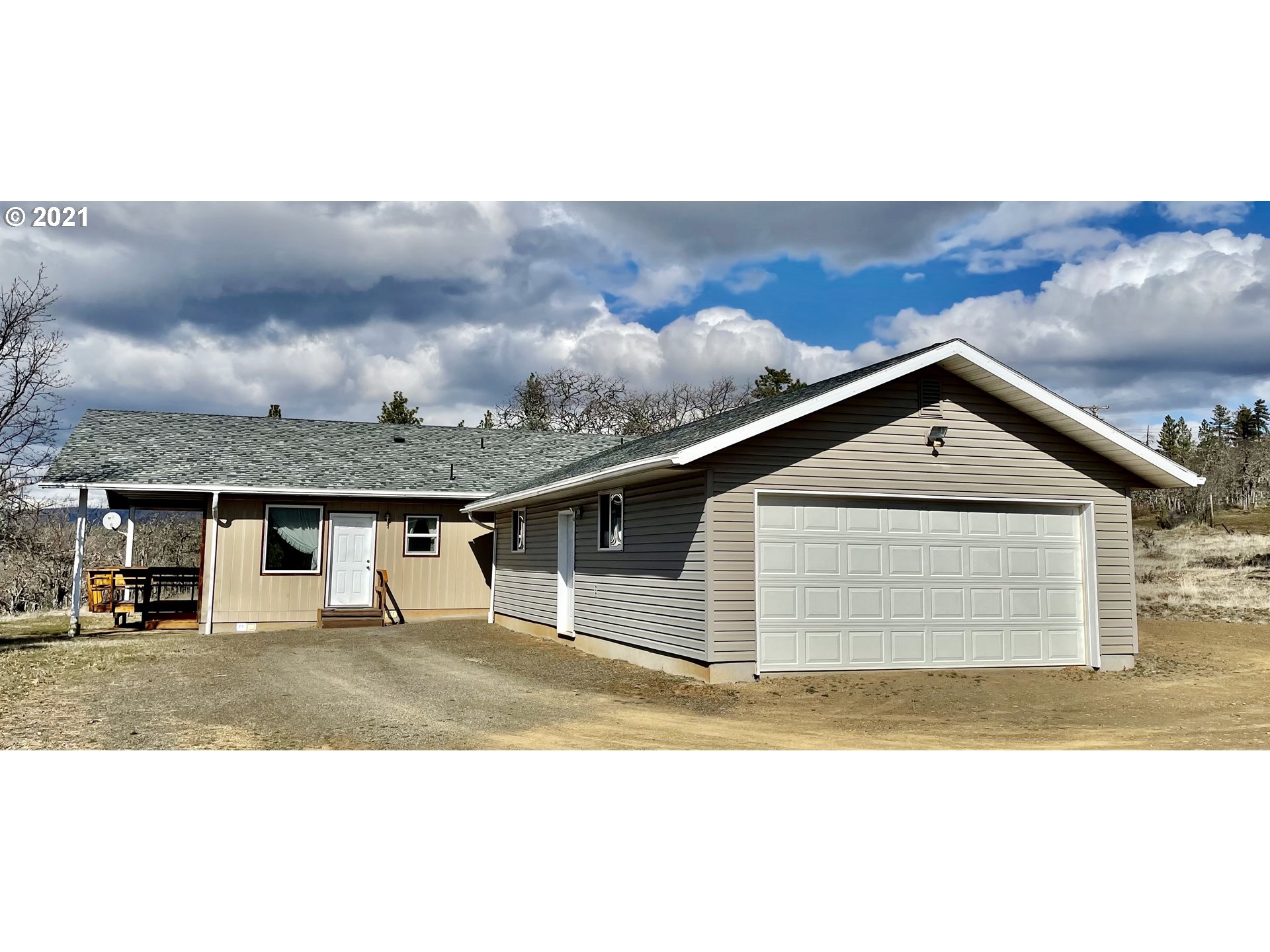 305 Woodland Road Goldendale, WA 98620 - Photo 3 of 32 Gallery Image 3