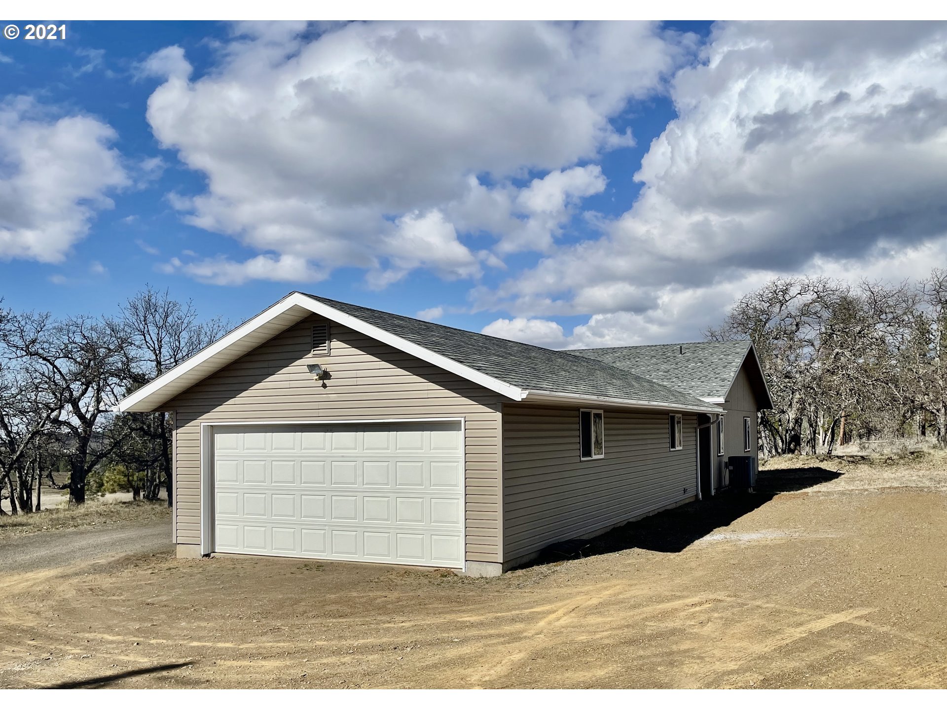 305 Woodland Road Goldendale, WA 98620 - Photo 6 of 32 Gallery Image 6