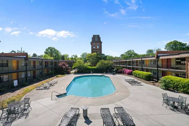 a view of a pathway of a building
