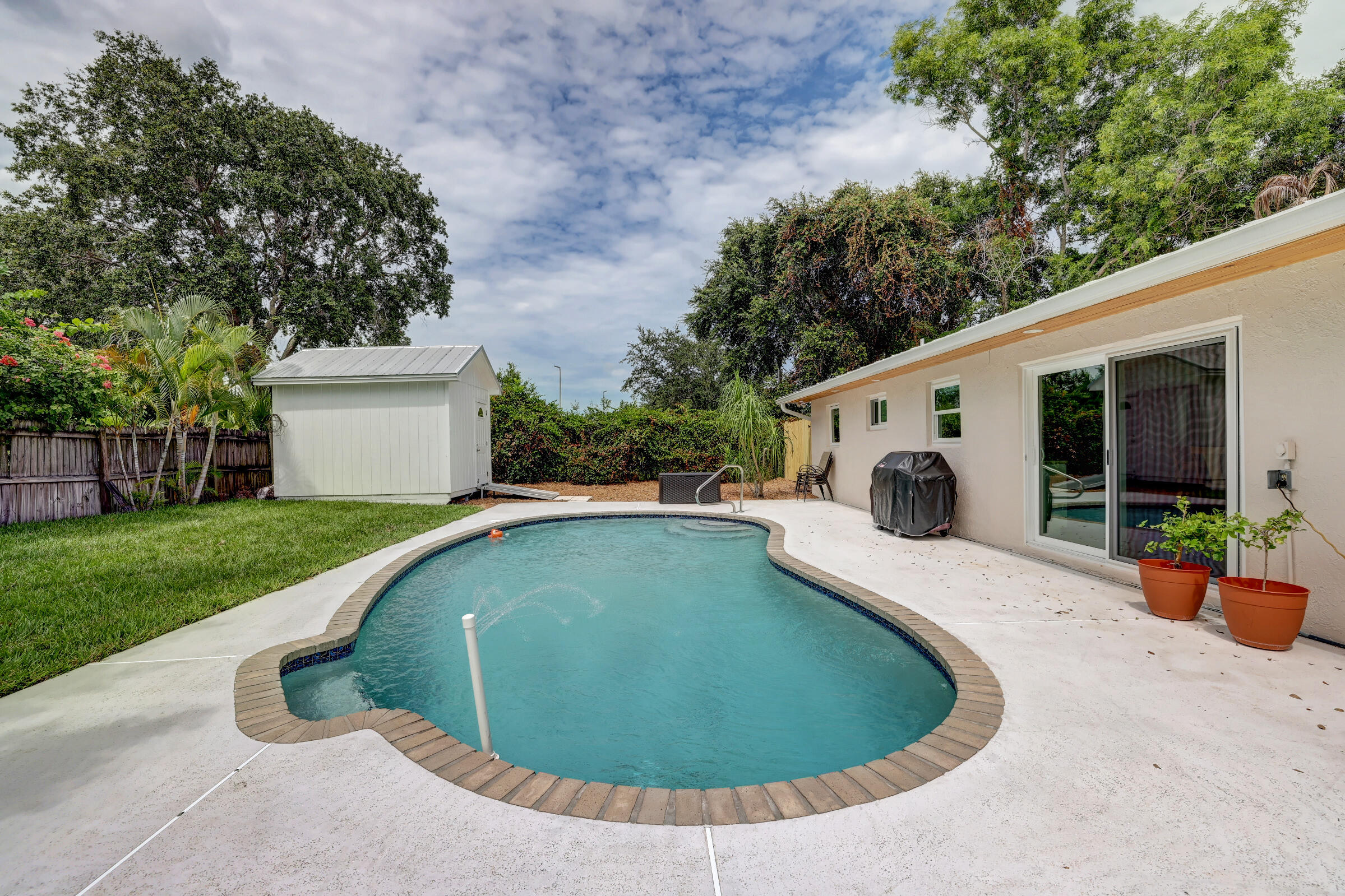 1200 Southeast Seashell Lane Stuart, FL 34996 - Photo 27 of 36 27_632a5502_3_4_5_6