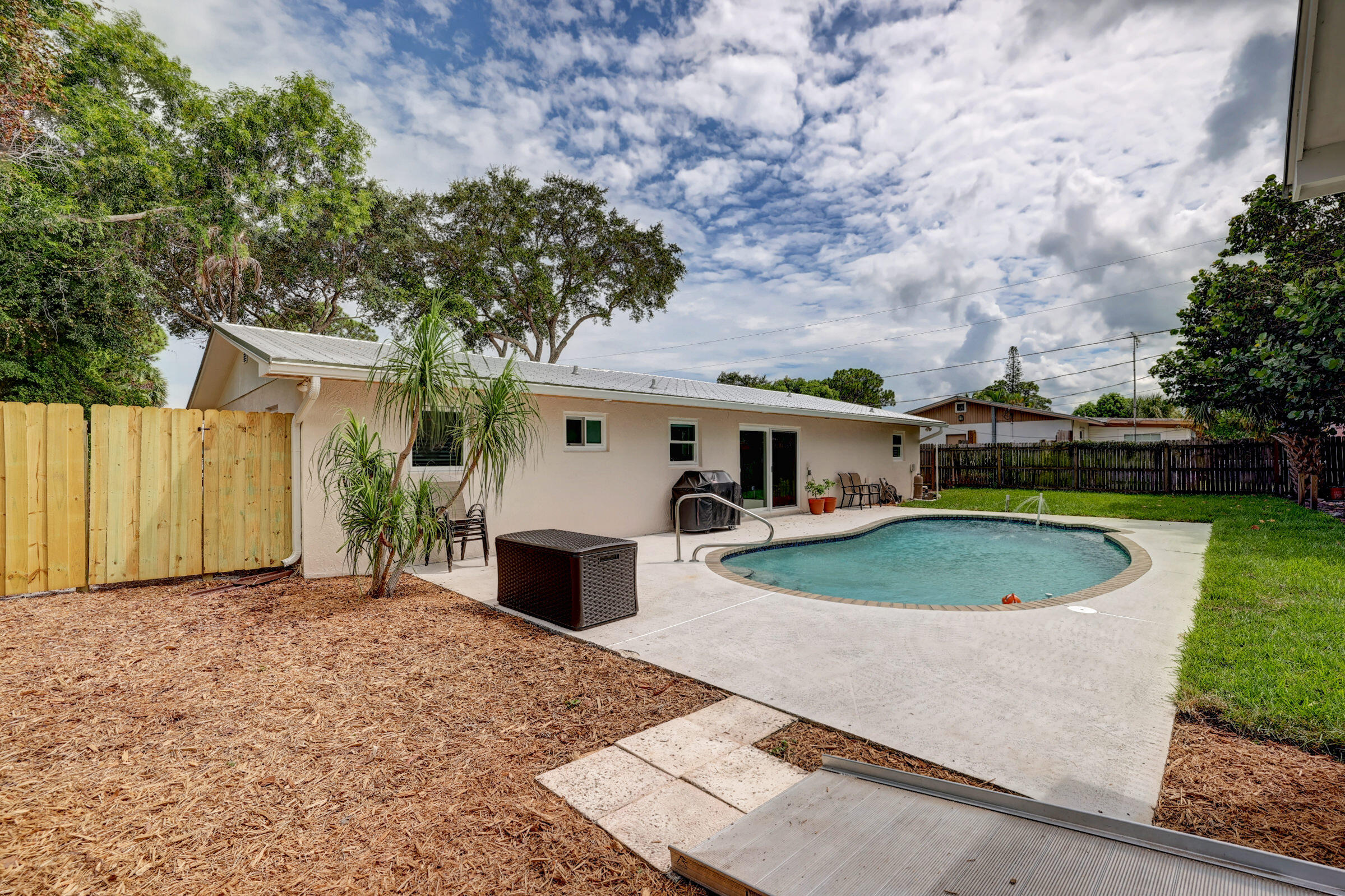 1200 Southeast Seashell Lane Stuart, FL 34996 - Photo 31 of 36 31_632a5522_3_4_5_6