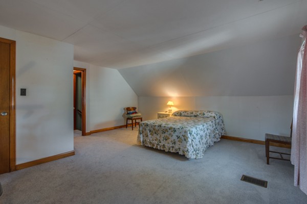 10 Edgewood Road Billerica, MA 01821 - Photo 15 of 30 Gallery Image 15