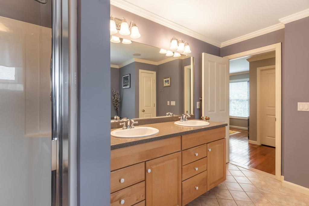 2 Crescent Road, Unit 1 Belmont, MA 02478 - Photo 13 of 20 Gallery Image 13