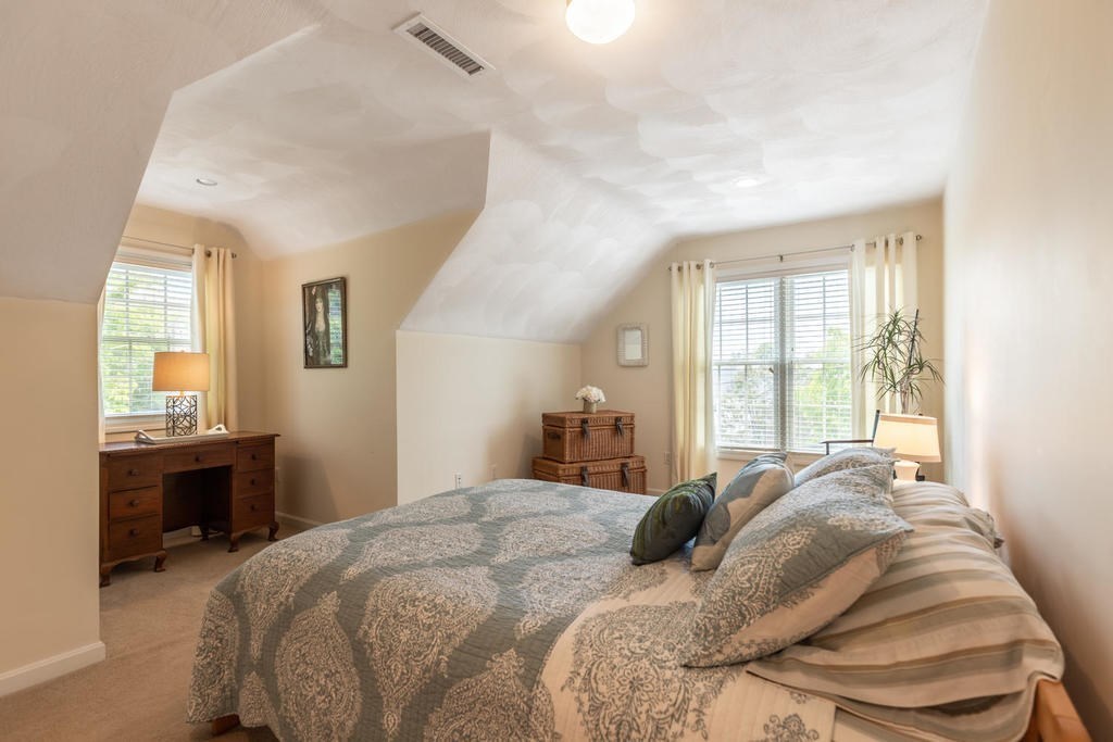 2 Crescent Road, Unit 1 Belmont, MA 02478 - Photo 14 of 20 Gallery Image 14