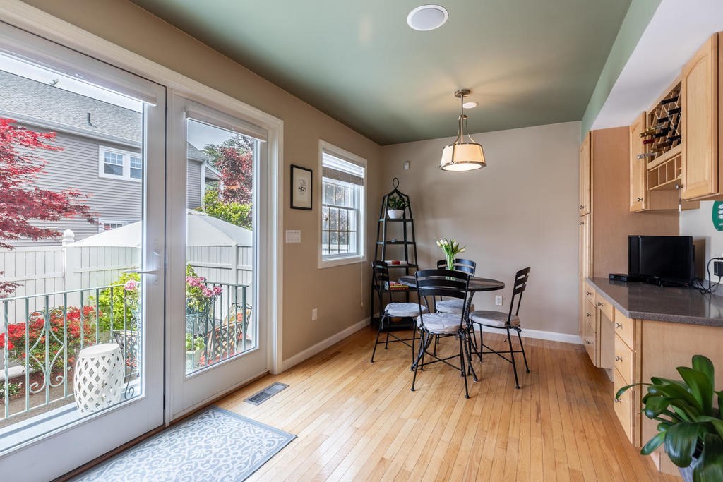 2 Crescent Road, Unit 1 Belmont, MA 02478 - Photo 9 of 20 Gallery Image 9