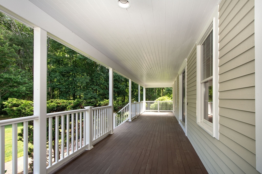 185 Booth Hill Road Scituate, MA 02066 - Photo 3 of 38