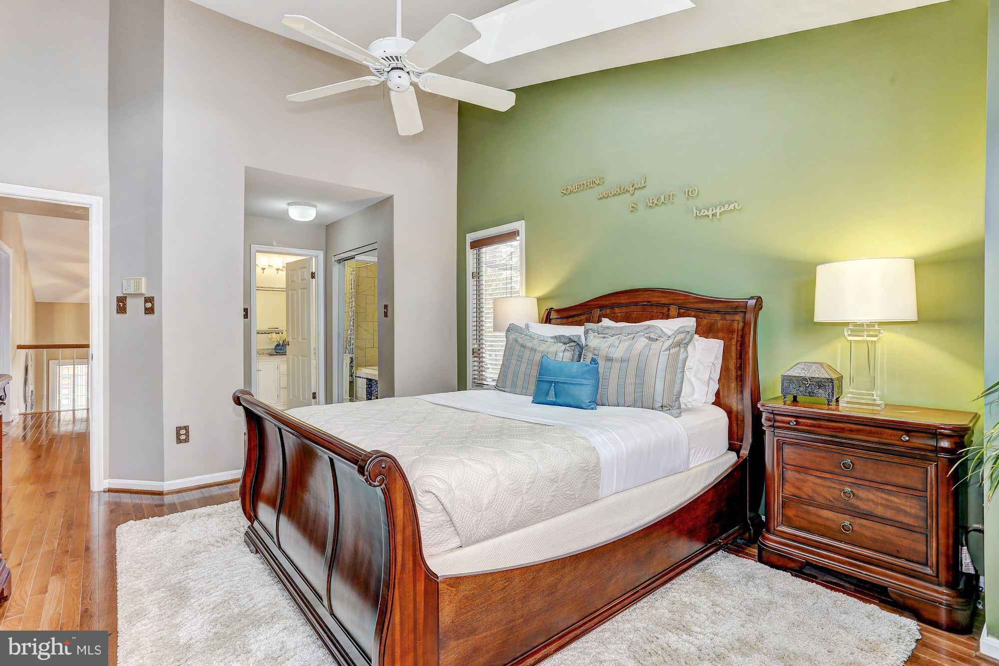 5139 Columbia Road, Unit 828 Columbia, MD 21044 - Photo 14 of 30 Master Suite
