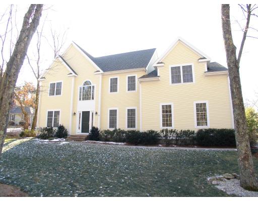 56 Gilmore Road Southborough, MA 01772 - Photo 1 of 23 Gallery Image 1