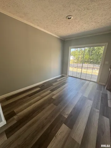 $68,000 | 413 Walnut Street, Zeigler, IL 62999