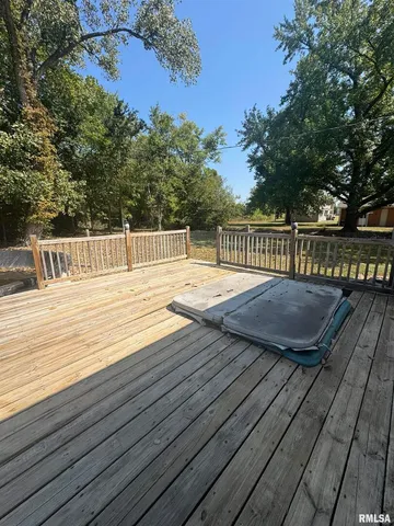 $68,000 | 413 Walnut Street, Zeigler, IL 62999