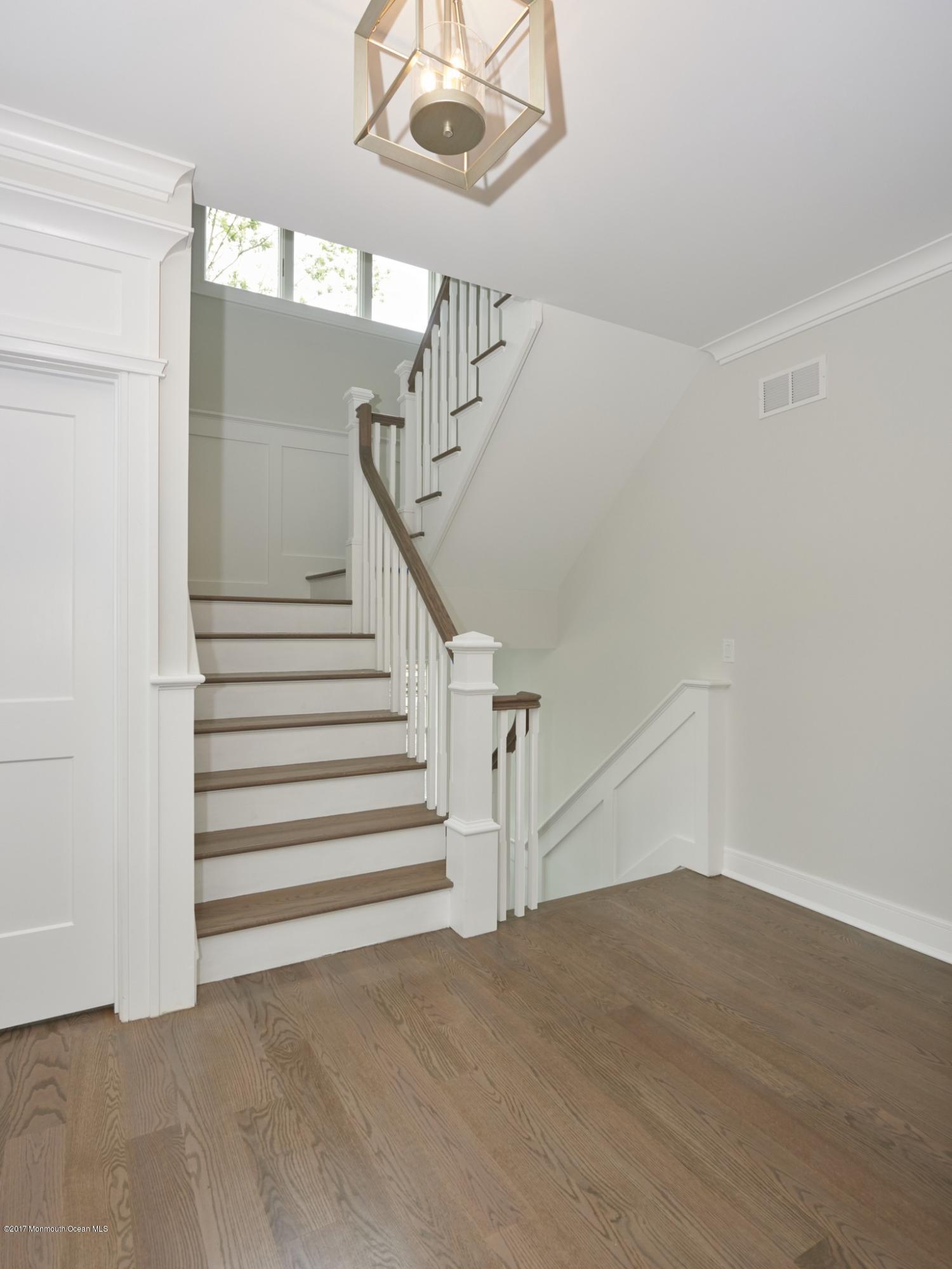 68 Ave Of Two Rivers Rumson, NJ 07760 - Photo 19 of 32 Foyer
