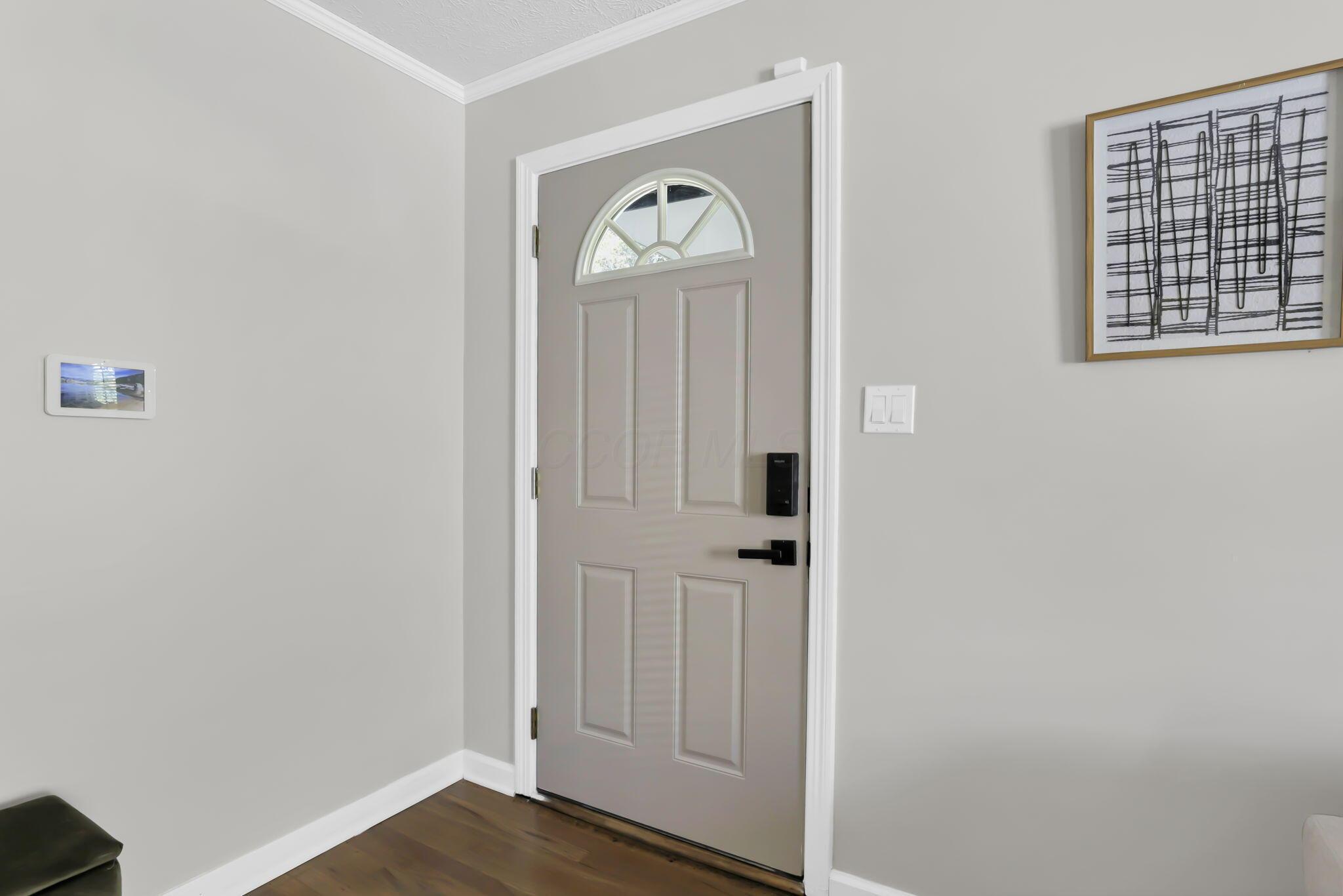 142 North Kellner Road Columbus, OH 43209 - Photo 10 of 62 Front Door