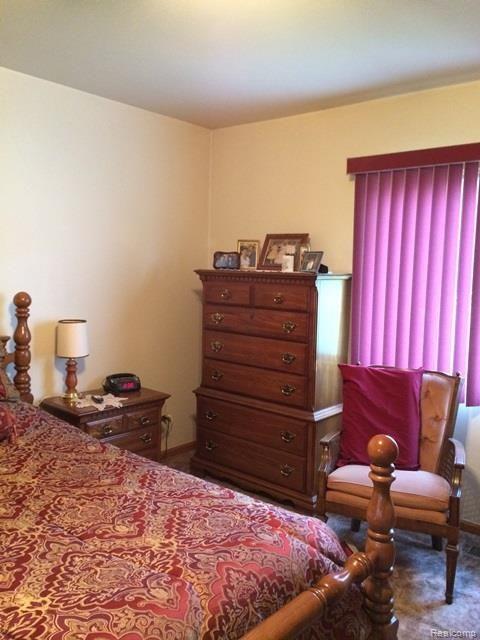 54360 Fairchild Road Macomb, MI 48042 - Photo 18 of 28 IMG_0447.jpg