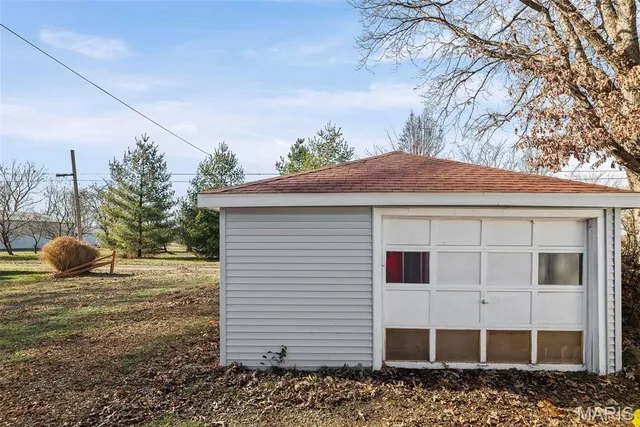 $99,900 | 204 South Euclid Street, Marissa, IL 62257