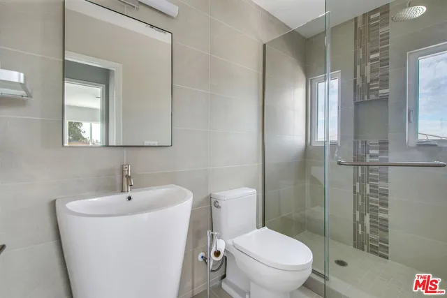 $12,500 | 4151 Don Mariano Drive, Los Angeles, CA 90008