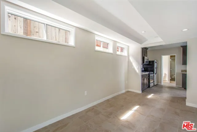 $12,500 | 4151 Don Mariano Drive, Los Angeles, CA 90008