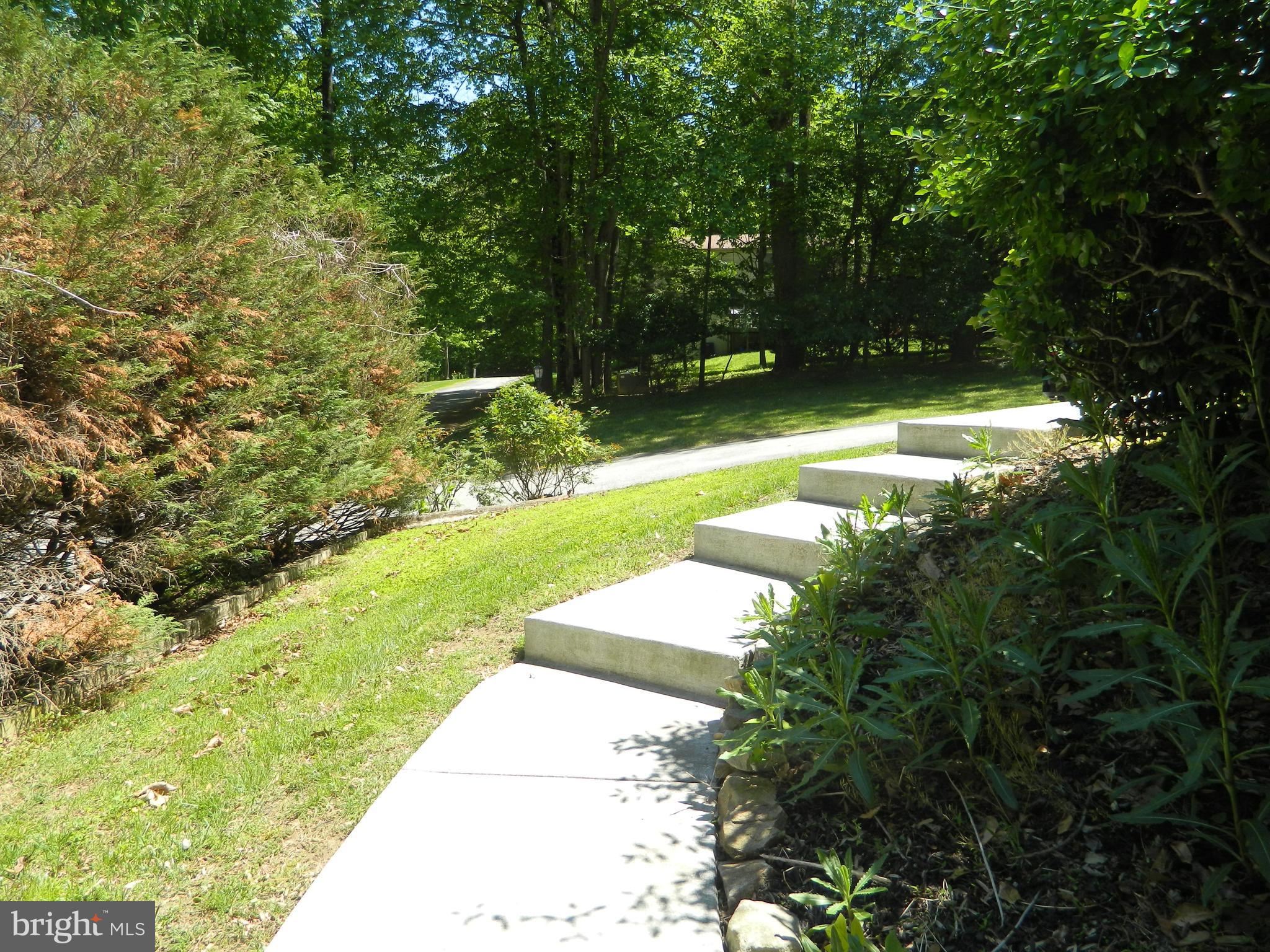 7656 Kindler Road Laurel, MD 20723 - Photo 2 of 13 Private Entrance