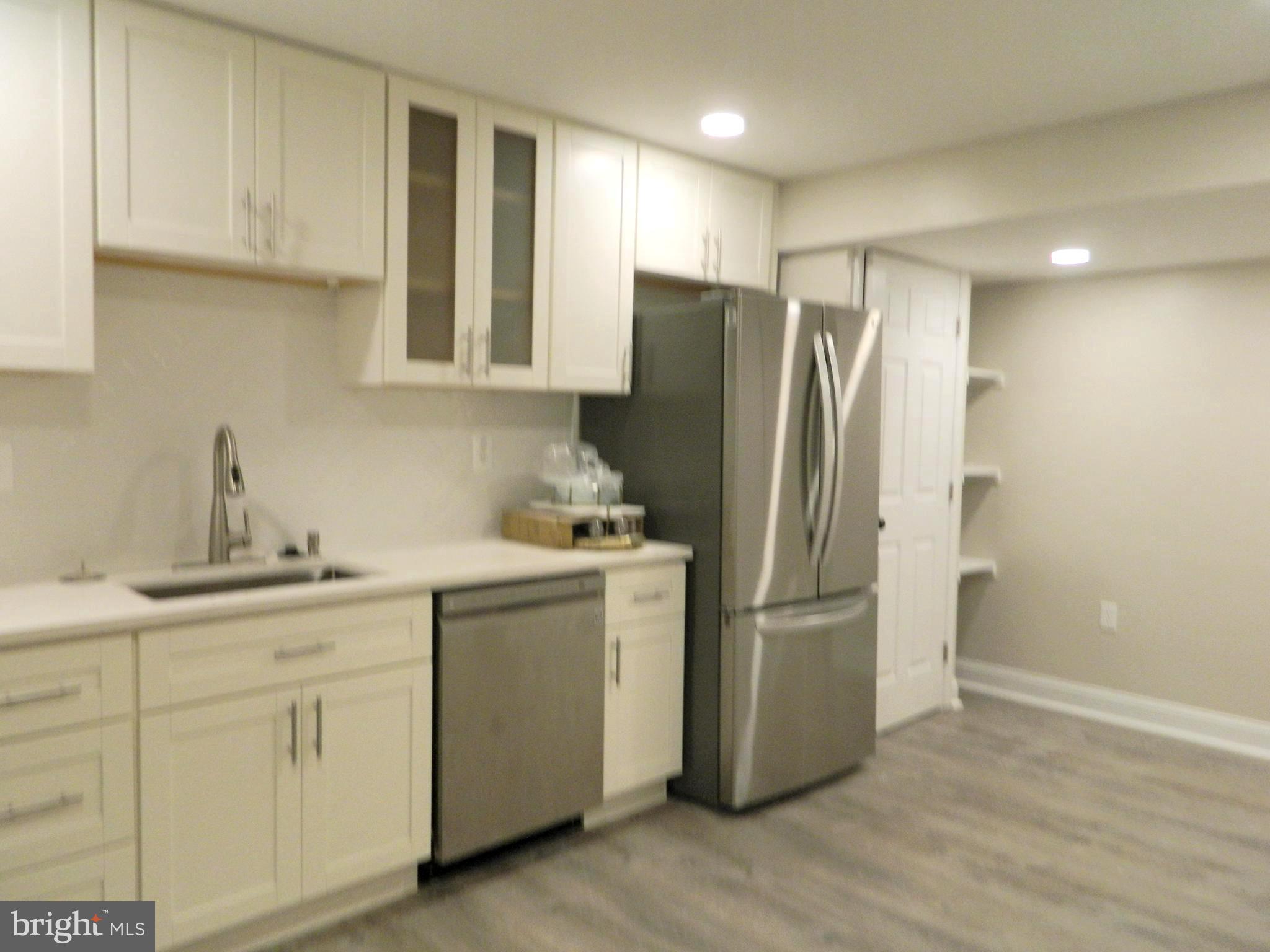 7656 Kindler Road Laurel, MD 20723 - Photo 8 of 13 Kitchen