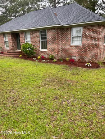 $320,000 | 209 Shoreline Drive, New Bern, NC 28562