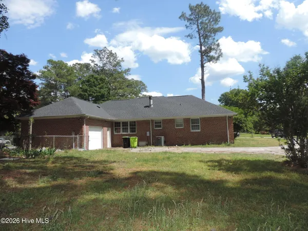 $320,000 | 209 Shoreline Drive, New Bern, NC 28562
