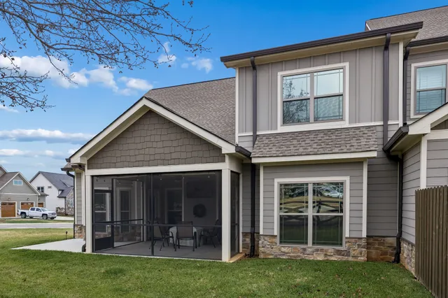 $489,900 | 137 Campfire Court, Winchester, TN 37398